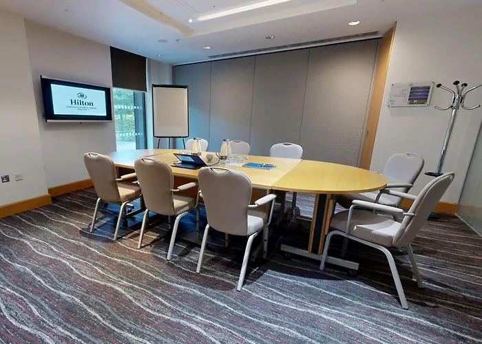 Hilton London Heathrow Airport Terminal 5 Hotel Hillingdon