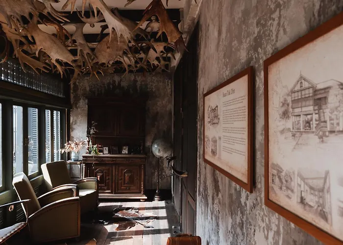 Baan Tuk Din