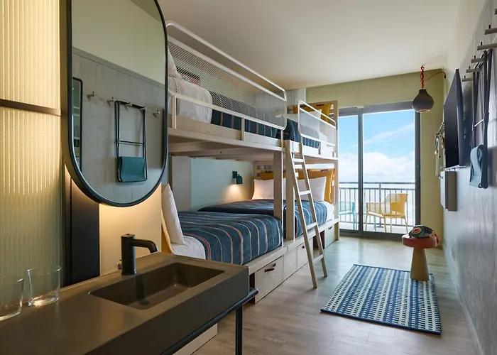 Moxy Virginia Beach Oceanfront