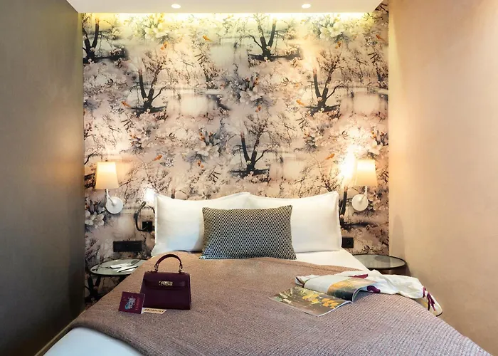Hotel Acanthe - Boulogne Billancourt