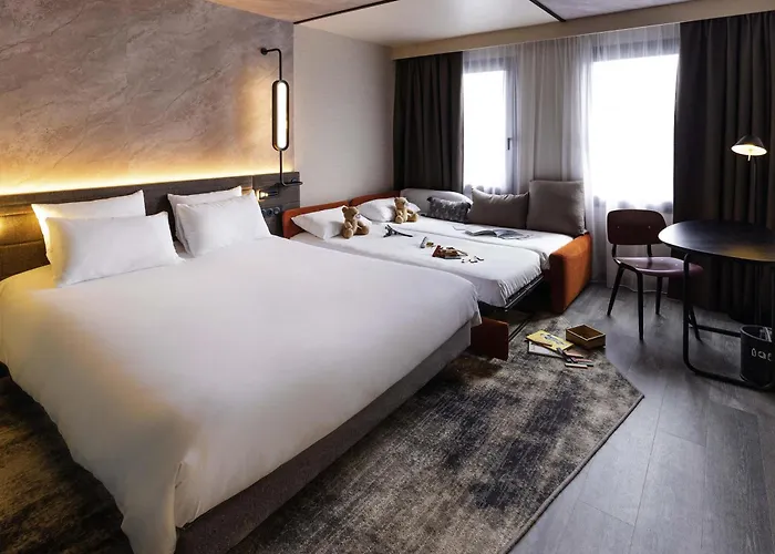 Novotel Paris Suresnes Longchamp