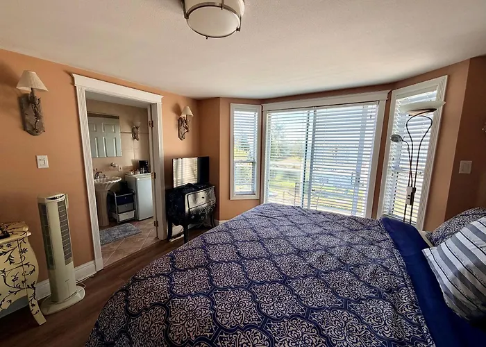 Ocean Breeze Executive Bed And Breakfast
