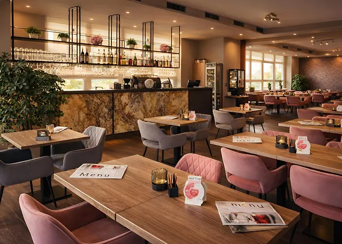 Lazensky Hotel Pyramida Františkovy Lázně