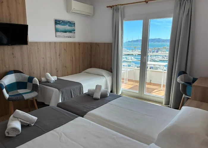 Hostal Santa Clara
