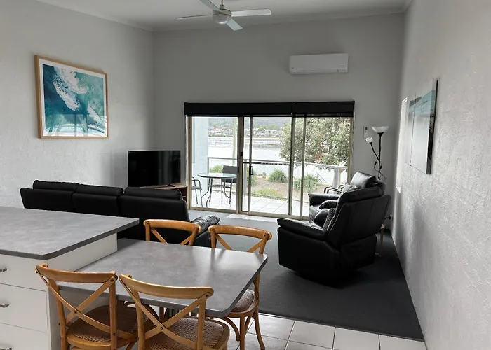 Merimbula Lake Apartments