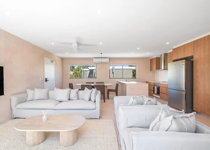 Hastings House Motel Noosa Heads