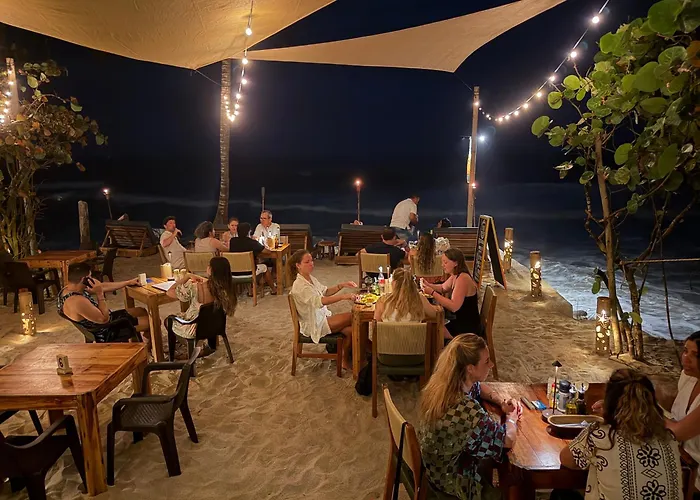 Makao Beach Hotel Palomino