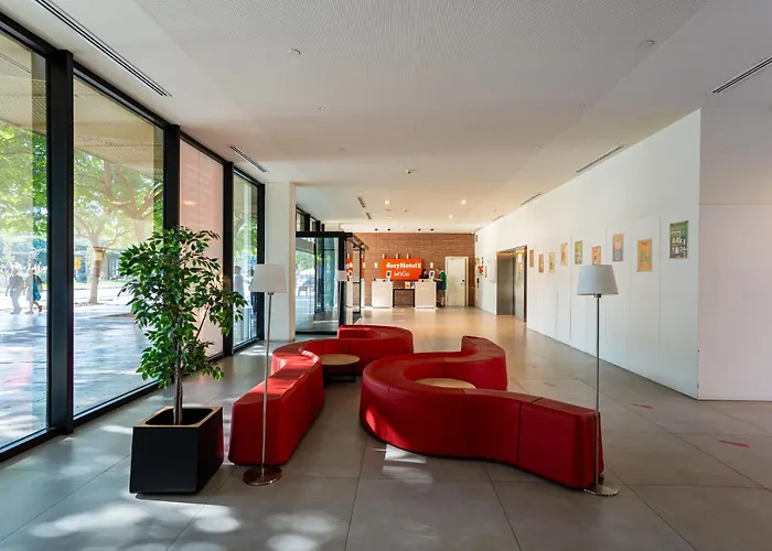 Easyhotel Barcelona Fira