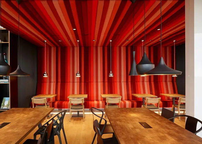 citizenM Copenhagen Radhuspladsen Hotel