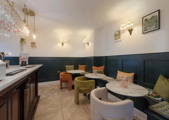 Clarence Boutique Rooms