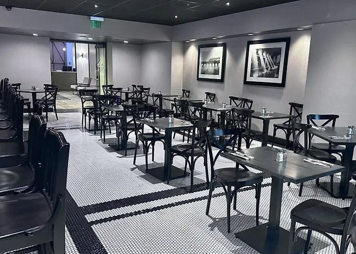 Doubletree By Hilton Newark Penn Station, Nj