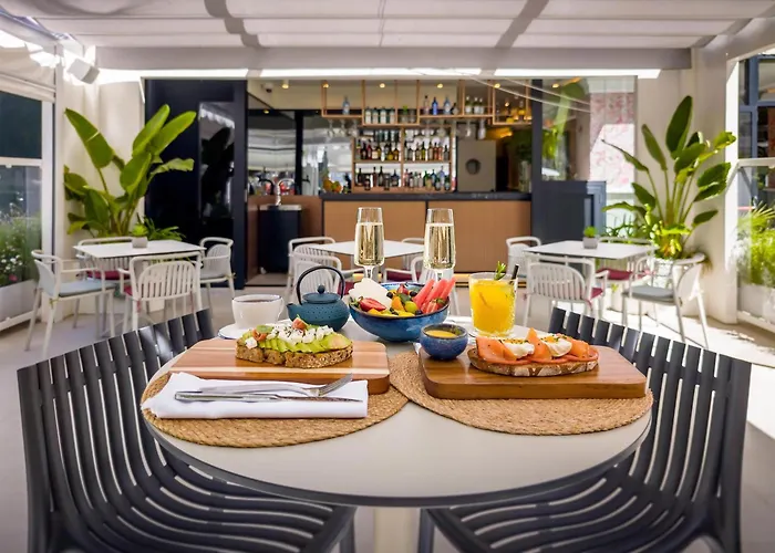 Hotel Occidental Puerto Banus à Marbellac