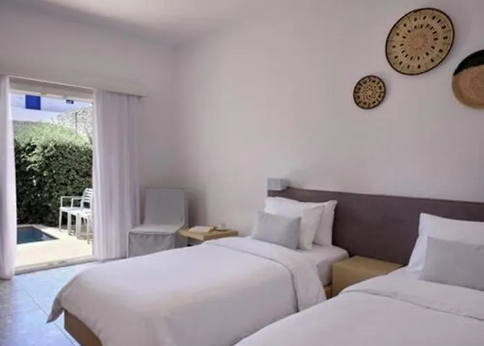 Kosmoplaz Beach Hotel Platys Gialos 