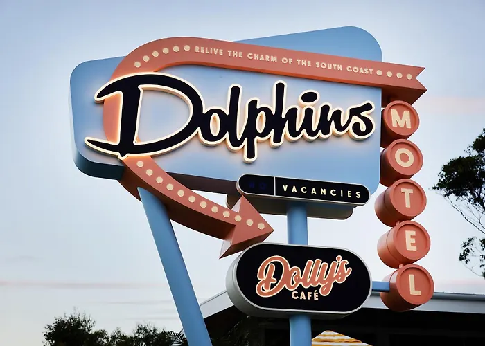 Dolphins Motel