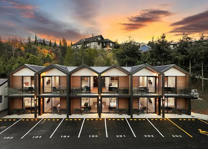 Archway s & Chalets