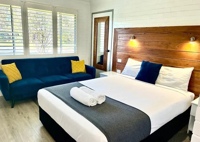 Pleasant Way River Lodge