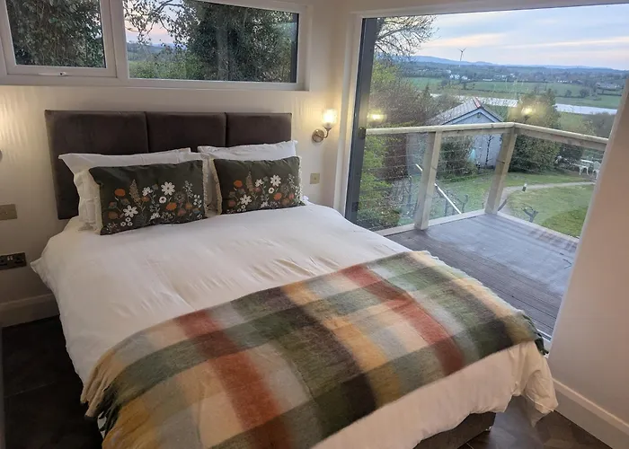 Willowbank House And Lodges