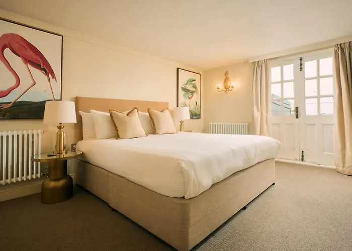 The Godolphin Hotel