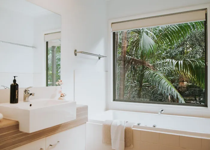 Tranquil Getaways On Obi Maleny
