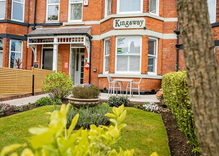 Kingsway Guesthouse - A Selection Of Single, Double And Family Rooms In A Central Location