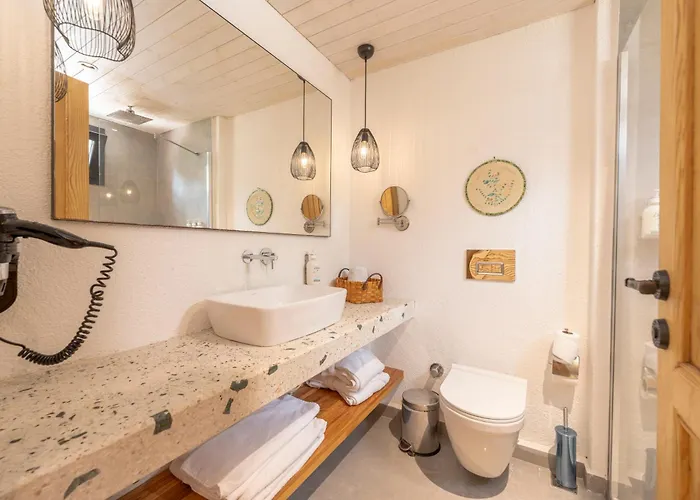 The Pearl Oeluedeniz Hotel