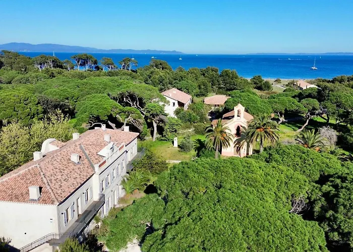 Le Hameau Des Pesquiers Ecolodge&Spa, Curio Collection By Hilton