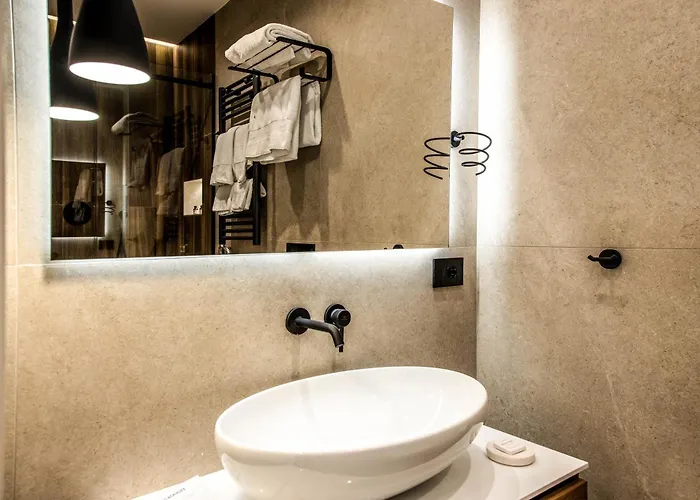 Mamalu - Studios And Suites