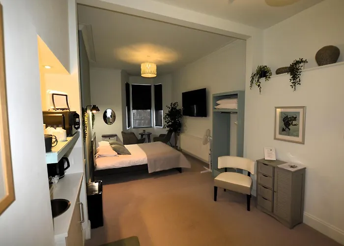Crescent House Hotel Plymouth