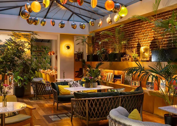 Hotel Le Six