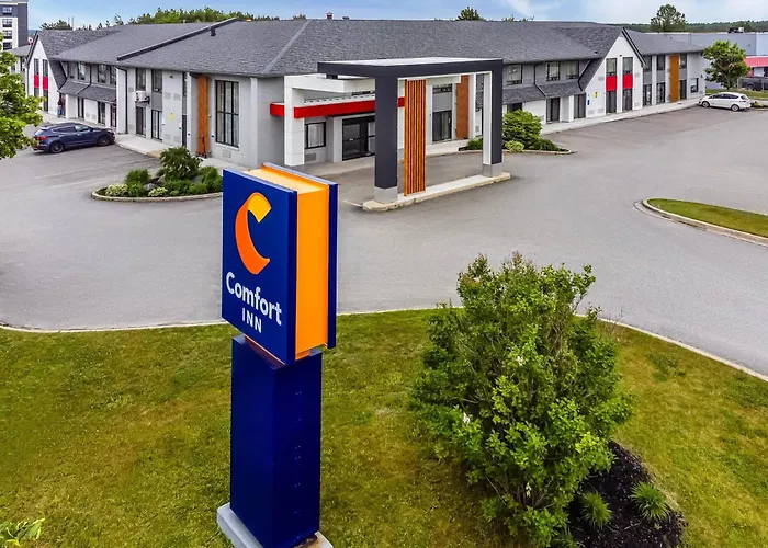Comfort Inn East