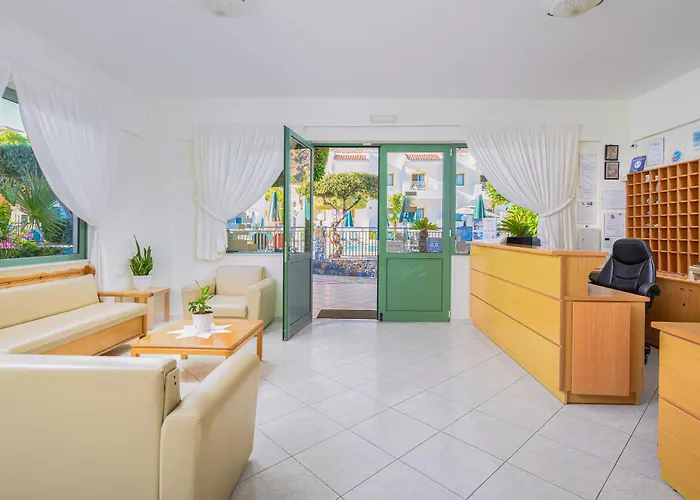 Nikolas Villas Appartments