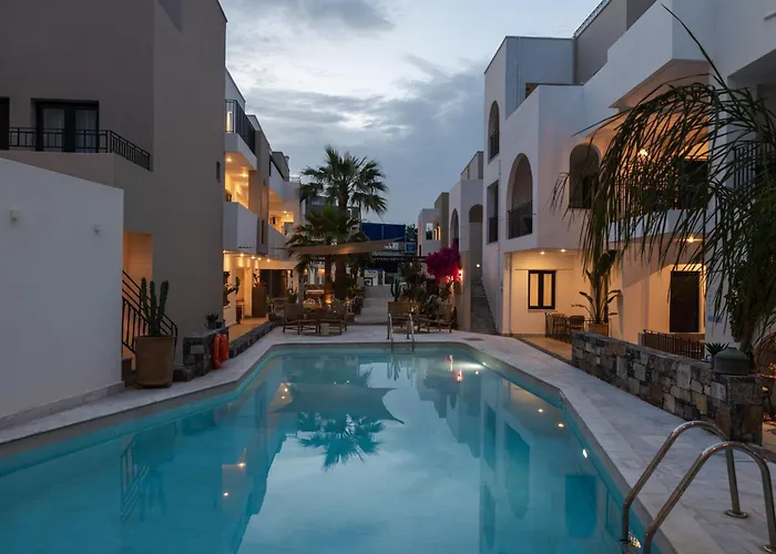 Nami Hotel & Suites