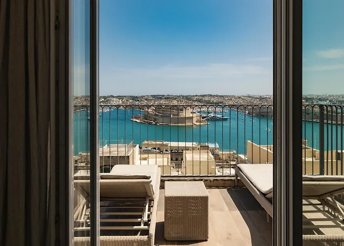 66 Saint Paul'S & Spa La La Valletta
