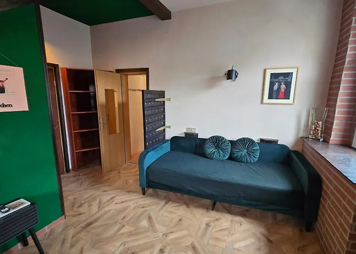 Pension Zur Neuenburg