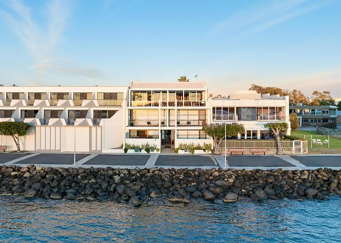 Bay Breeze Boutique Accommodation