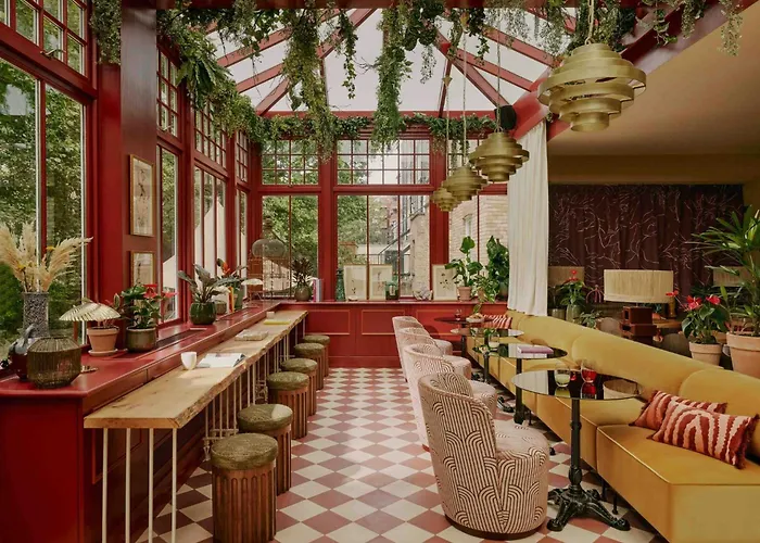 Hotel Ember Locke Kensington London
