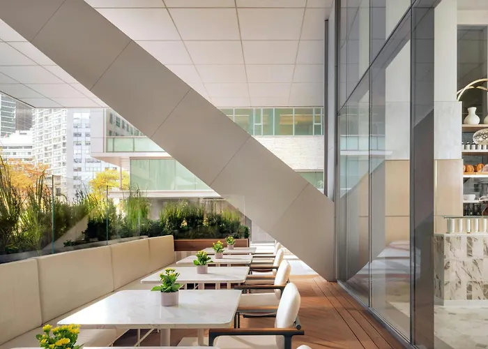 The Ritz-Carlton, Toronto