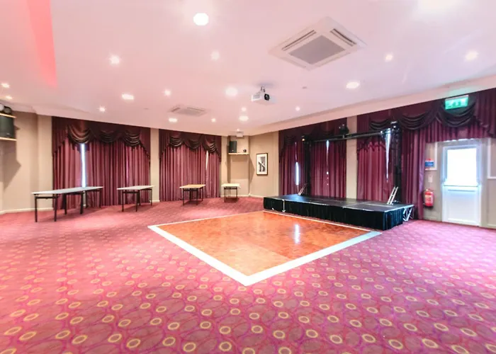 Bournemouth Carlton Hotel By Belvilla