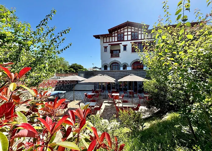 Hôtel&Résidence Vacances Bleues Orhoïtza