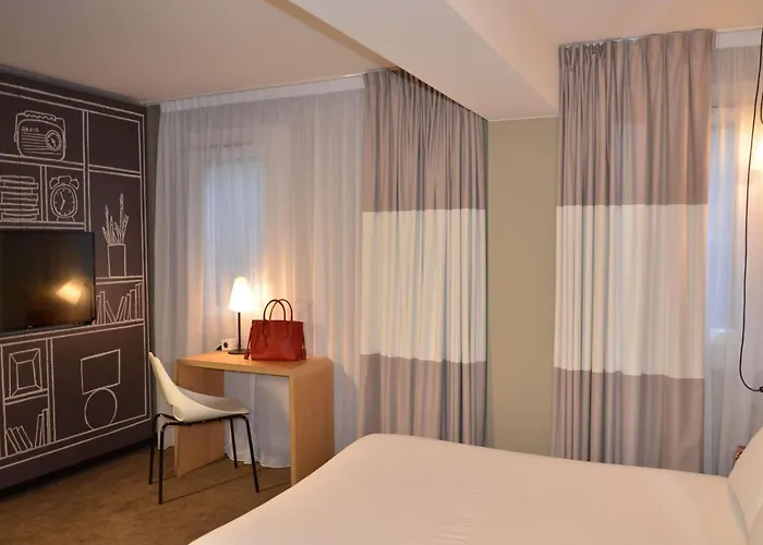 Ibis Melun