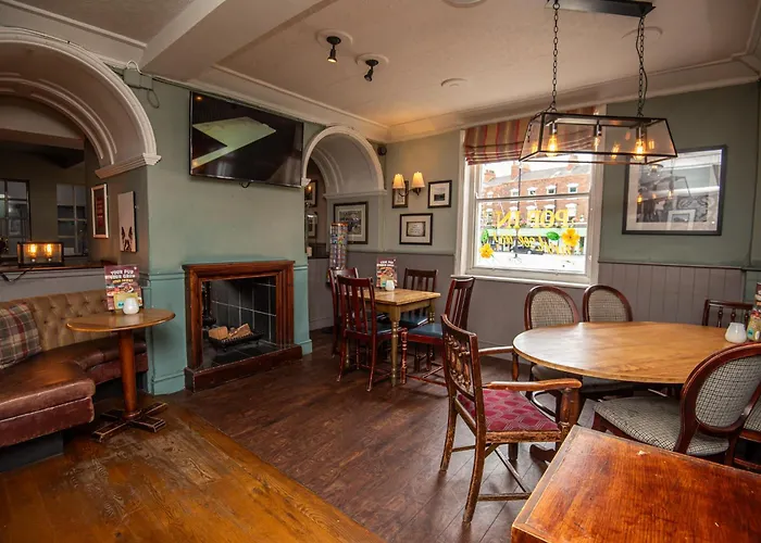 The George Inn