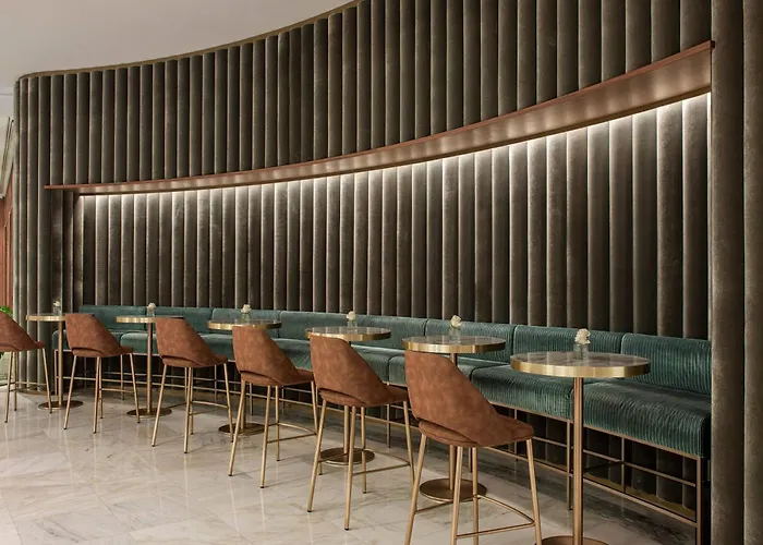 Hotel Colón Gran Meliá - The Leading Hotels of the World