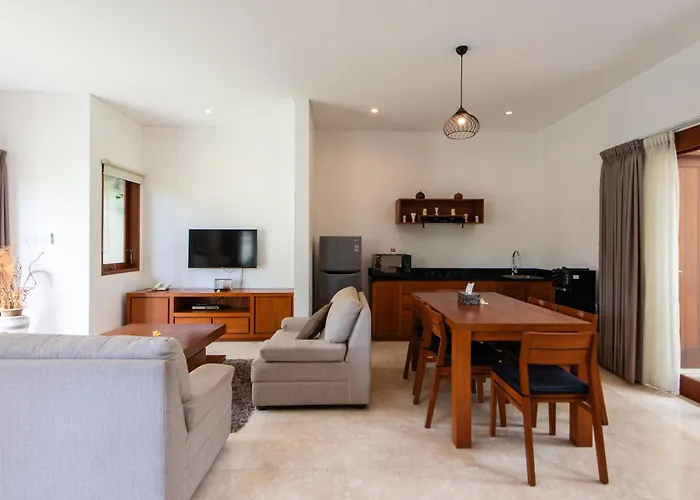 Bali Ayu Hotel & Villas 10 Minutes Walking Distance To The Beach