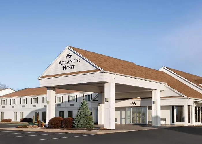 Atlantic Host Hotel, Trademark Collection By Wyndham