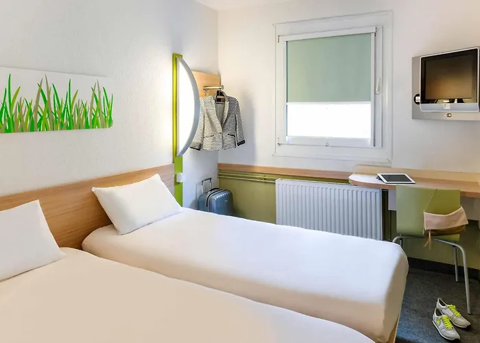 ibis Budget Courbevoie Paris La Défense