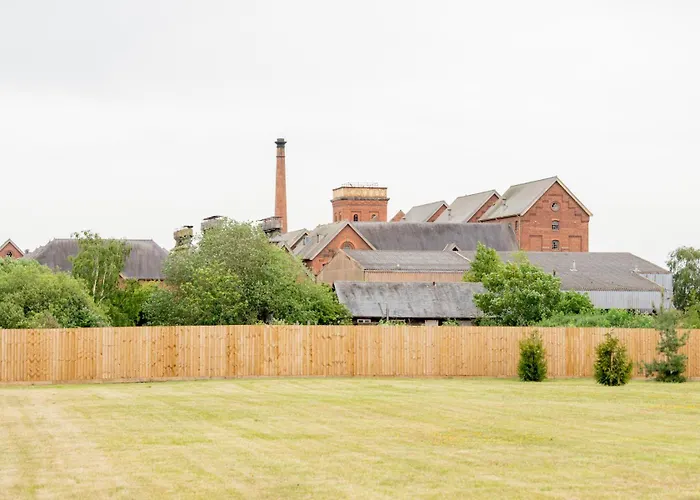 The Carre Arms Hotel & Restaurant