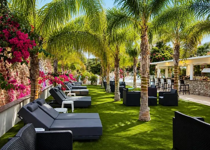 Corfu Hotel