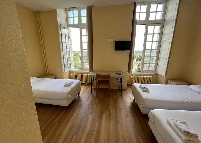 Hotellerie Saint Yves
