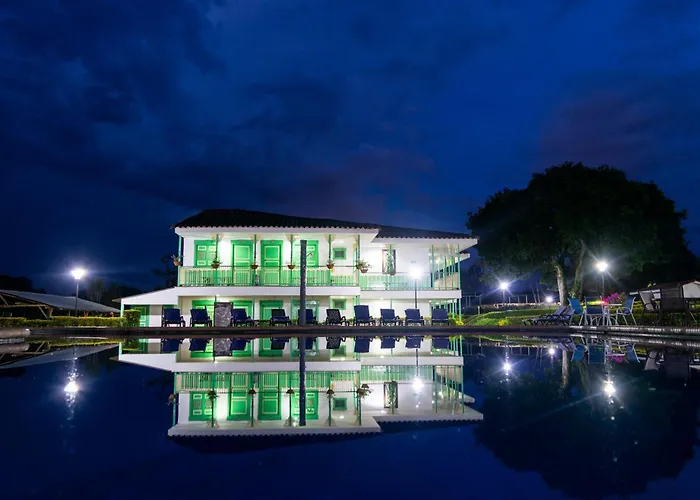 Hotel Edén Parque del Café