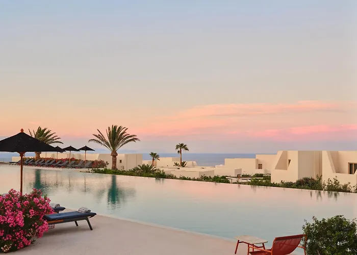 Nous Santorini